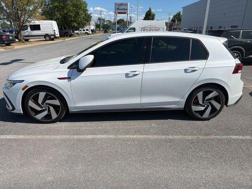 Opal White Pearl 2024 Volkswagen Golf GTI 2.0T S DSG