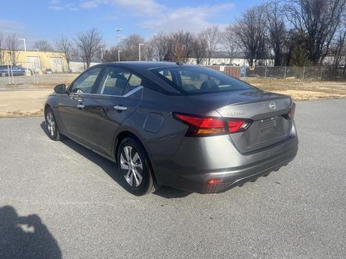 2025 Nissan Altima S FWD