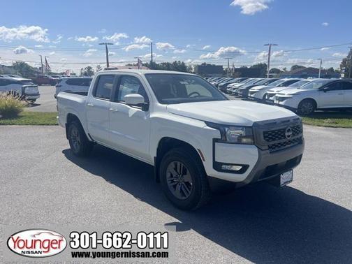 2025 Nissan Frontier SV