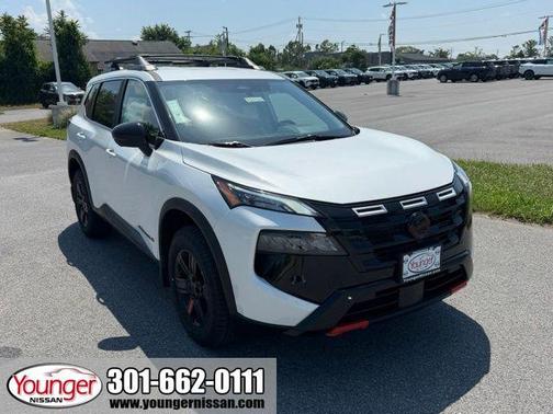 Everest White Pearl Tricoat 2026 Nissan Rogue Rock Creek