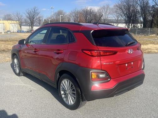 2020 Hyundai KONA SEL