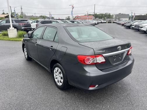 2011 Toyota Corolla LE