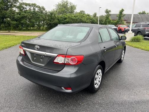 2011 Toyota Corolla LE
