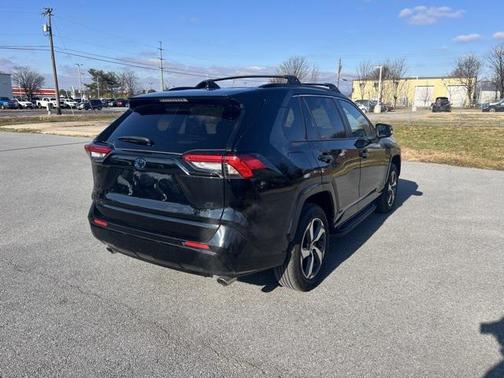 2023 Toyota RAV4 Prime SE
