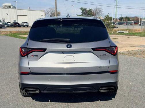 Lunar Silver Metallic 2022 Acura MDX A-Spec Package