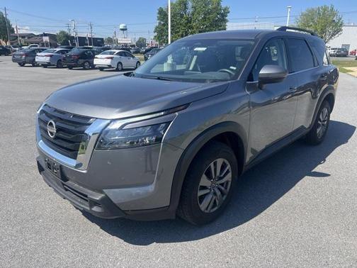 2024 Nissan Pathfinder SV 4WD