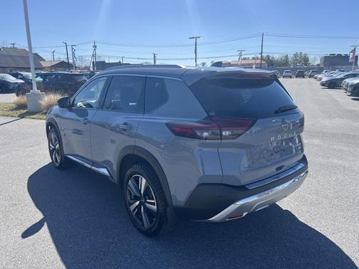 2022 Nissan Rogue Platinum
