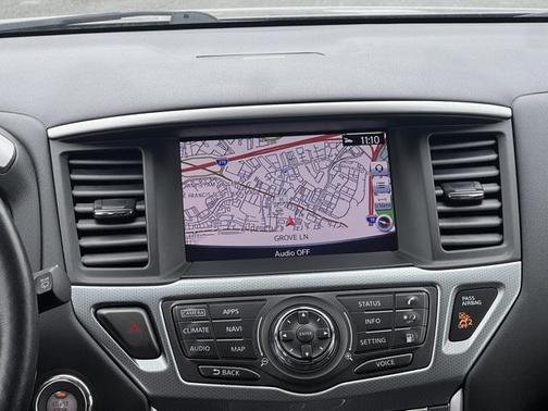 2019 Nissan Pathfinder SL