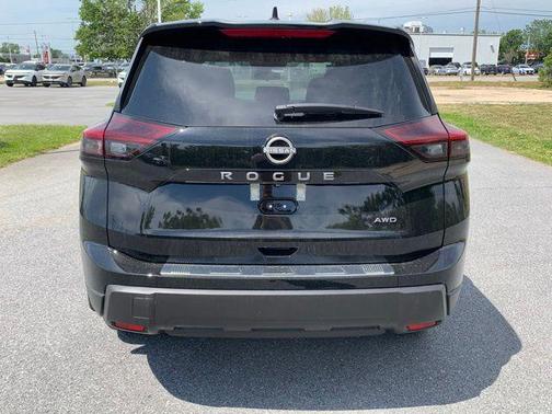 Super Black 2026 Nissan Rogue SV