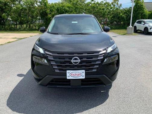 Super Black 2026 Nissan Rogue SV
