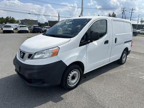2015 Nissan NV200 S