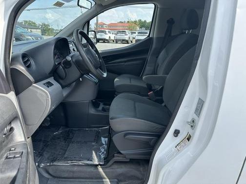2015 Nissan NV200 S