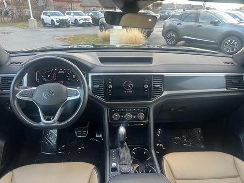 2022 Volkswagen Atlas Cross Sport 2.0T SEL