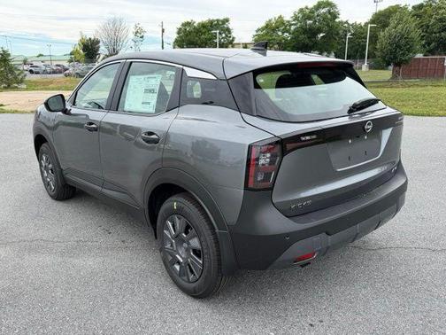 Gun Metallic 2026 Nissan Kicks S