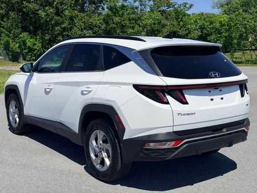 Quartz White 2022 Hyundai TUCSON SEL