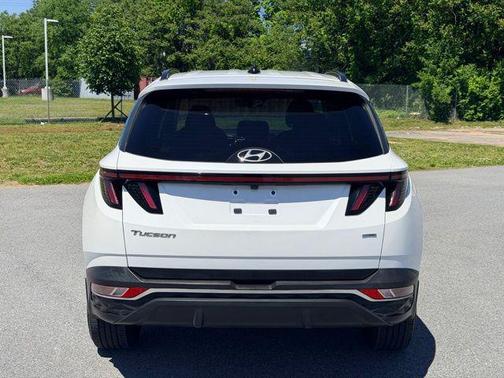 Quartz White 2022 Hyundai TUCSON SEL