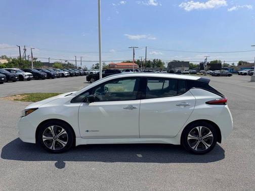 2-Tone White/Black 2019 Nissan Leaf SL