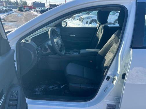 Fresh Powder 2026 Nissan Sentra SV