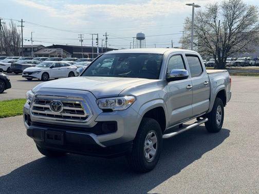 2022 Toyota Tacoma SR