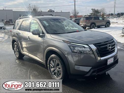 2025 Nissan Pathfinder SV FWD
