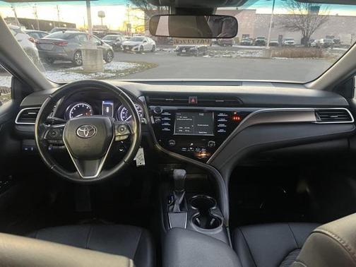 2018 Toyota Camry SE