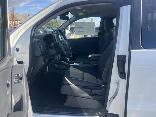 2026 Nissan Frontier S