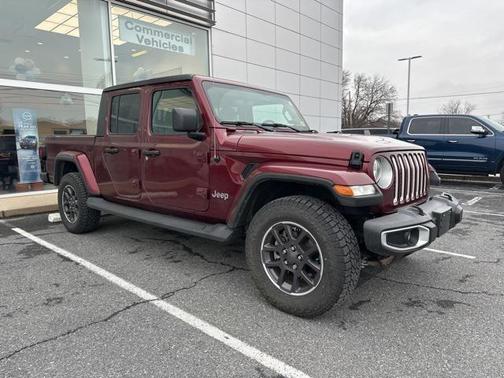 2022 Jeep Gladiator Overland