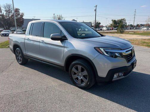 Lunar Silver Metallic 2020 Honda Ridgeline RTL-E