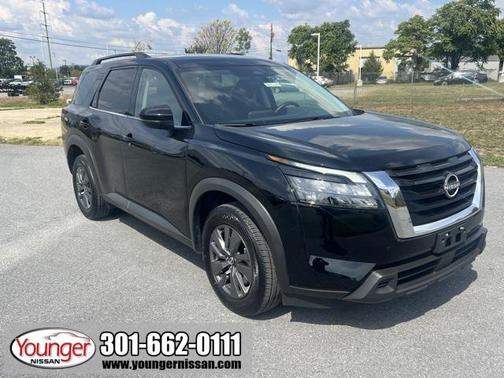 2025 Nissan Pathfinder SV 4WD