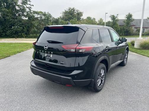 2026 Nissan Rogue S