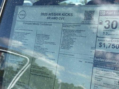 2025 Nissan Kicks SR