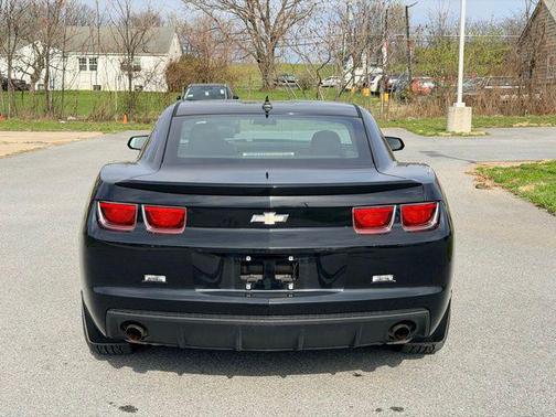 2013 Chevrolet Camaro 2LS