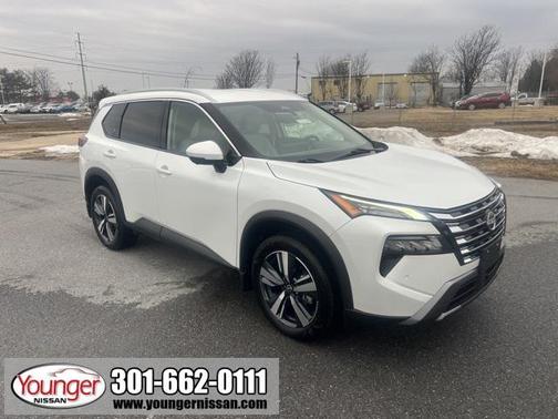 2024 Nissan Rogue SL