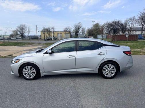 Brilliant Silver Metallic 2020 Nissan Sentra S