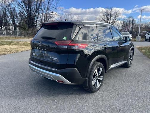 2023 Nissan Rogue Platinum