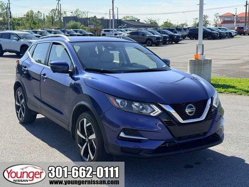 Caspian Blue Metallic 2022 Nissan Rogue Sport SL