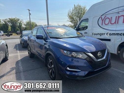 Caspian Blue Metallic 2022 Nissan Rogue Sport SL