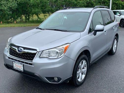 Ice Silver Metallic 2016 Subaru Forester 2.5i Limited