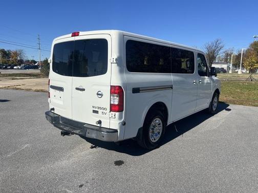 2016 Nissan NV Passenger NV3500 HD S V6