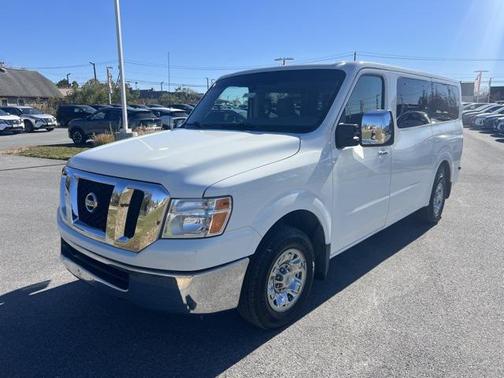 2016 Nissan NV Passenger NV3500 HD S V6