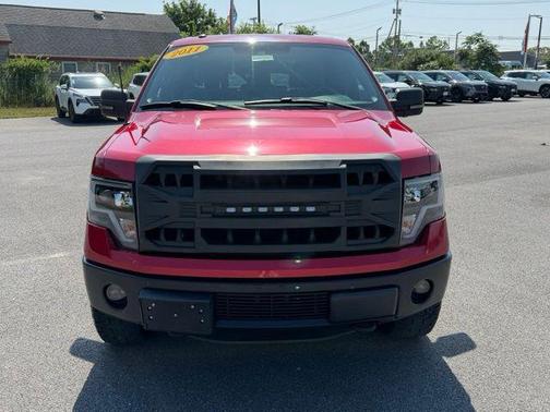 RED 2011 Ford F-150 XLT