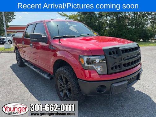 RED 2011 Ford F-150 XLT