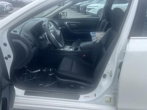 2017 Nissan Altima 2.5 SR