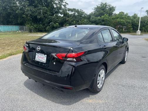 2025 Nissan Versa 1.6 S