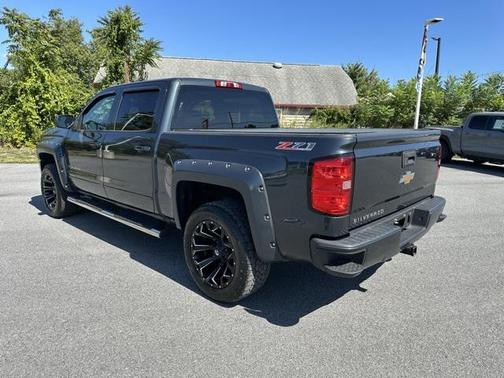 2017 Chevrolet Silverado 1500 2LT