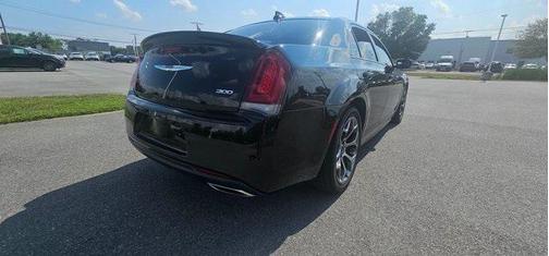 2018 Chrysler 300 S