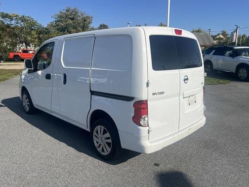 2020 Nissan NV200 SV