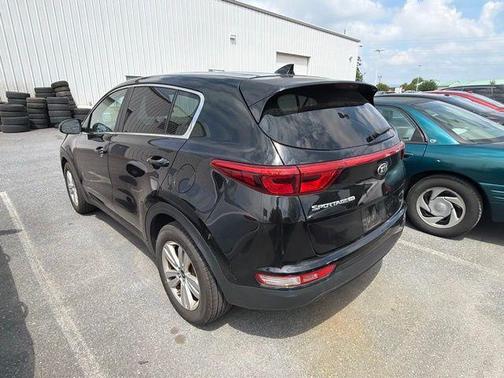 Black Cherry 2018 Kia Sportage LX