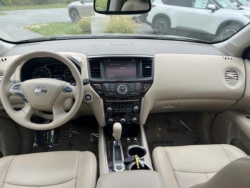 2014 Nissan Pathfinder Platinum