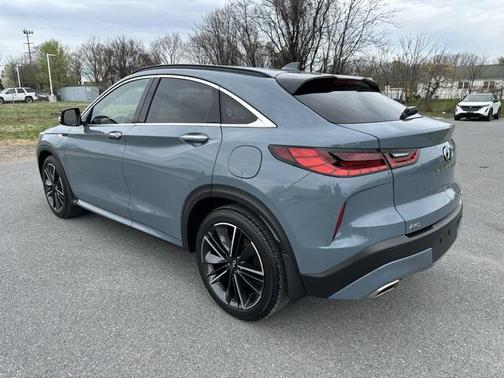 2022 INFINITI QX55 LUXE
